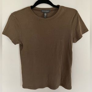 Banana Republic Baby Tee